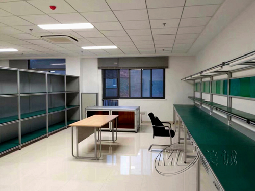 浙江鋁型材廠家生產(chǎn)的防靜電工作臺，和江蘇有什么不一樣？