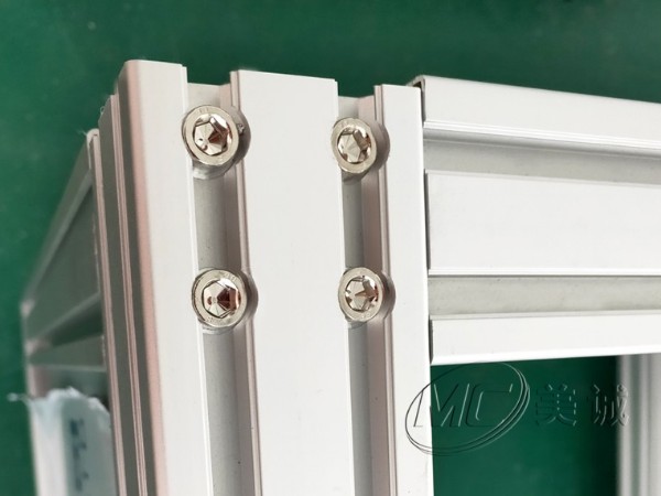 工業鋁型材能應用在哪些行業哪些產品上？